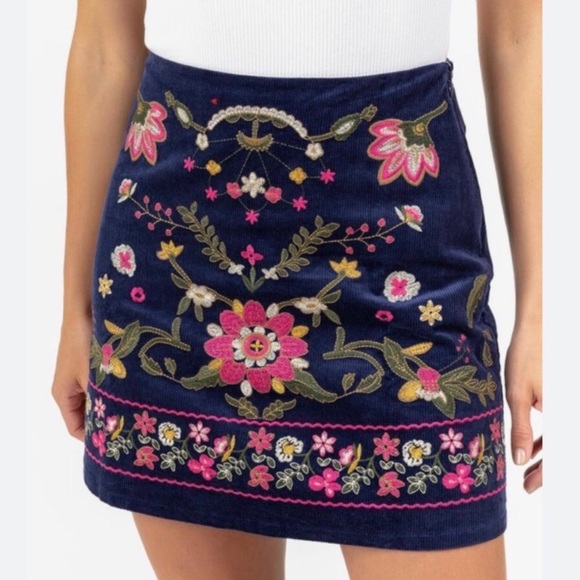 Francesca's Collections Dresses & Skirts - NWT Francesca’s Harper Heritage Corduroy Embroider